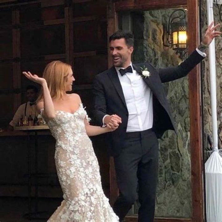 Brittany Snow Reveals Wedding Plans To Tyler Stanaland: Interview – Hollywood Life