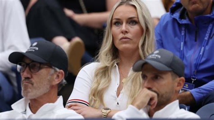 Lindsey Vonn Boxes In A Crop Top After P.K. Subban Split: ‘What Doesn’t Kill Us Makes Us Stronger’ — Watch