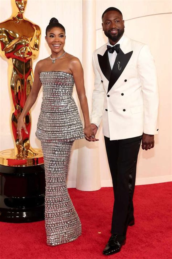 Oscars Best Dressed Battle For The Hottest Gowns Of All Time: Winner Revealed