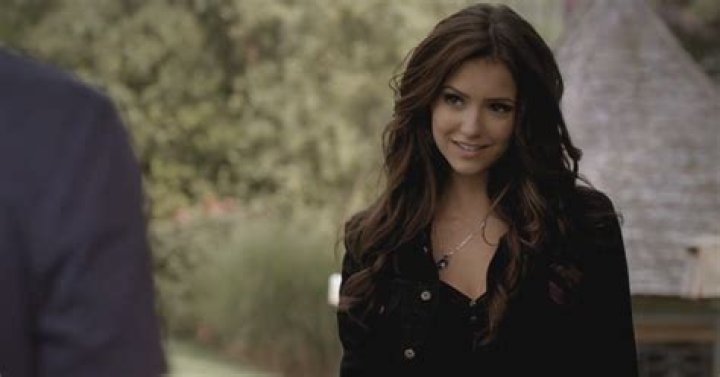 ‘Vampire Diaries:’ Katherine Is Elena, Secret’s Out — Season 5 Episode 14 Recap – Hollywood Life