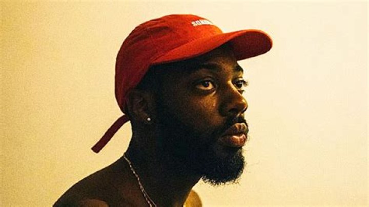 Who Is Brent Faiyaz? 5 Things About R&B Singer Who Dropped Solo Debut – Hollywood Life